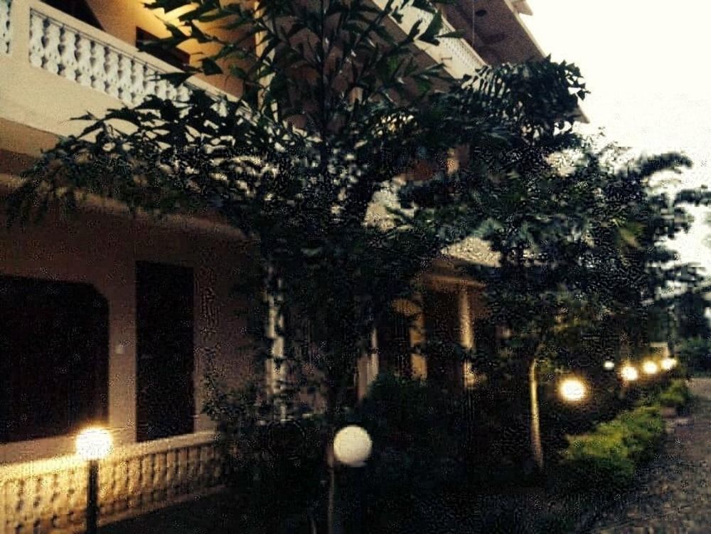 Jungle Sunset Camp Hotel Sauraha Exterior photo